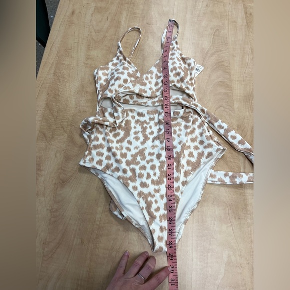 NWT Aerie Leopard LONG Full Coverage Wrap Top One Piece Swimsuit Sz M Long - Picture 10 of 14